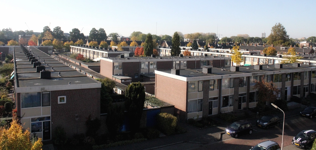 Dakrenovatie 131 woningen